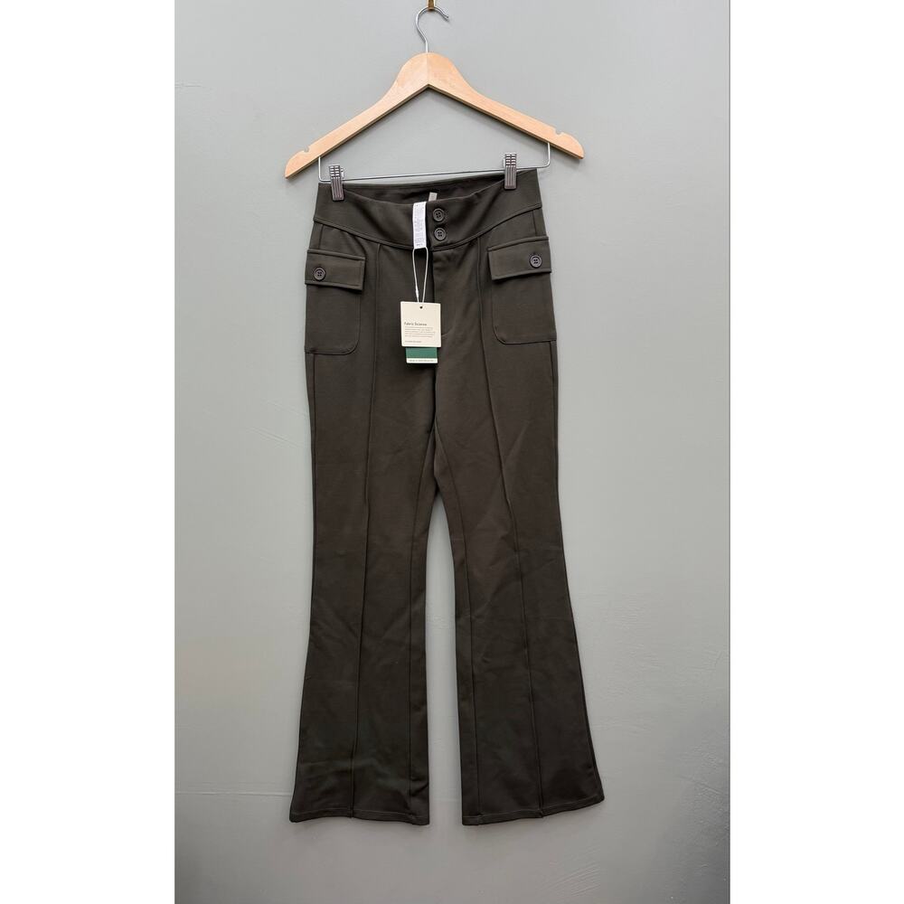 NWT Halara Forest Night Flare Cargo Pants Petite Small DayStretch - Picture 3 of 7